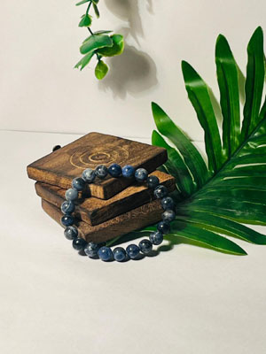 crystal-bracelet-sodalite-2 crystal-bracelet-sodalite-2